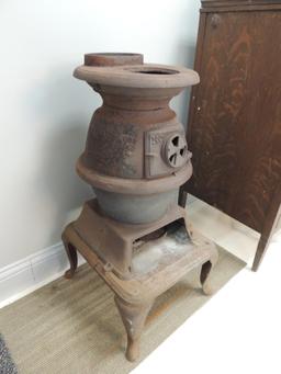 Cast Iron Pot Belly Stove