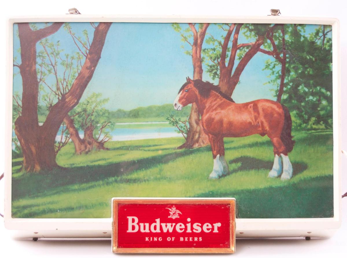 Vintage Budweiser "Clydesdale" Light Up Advertising Beer Sign