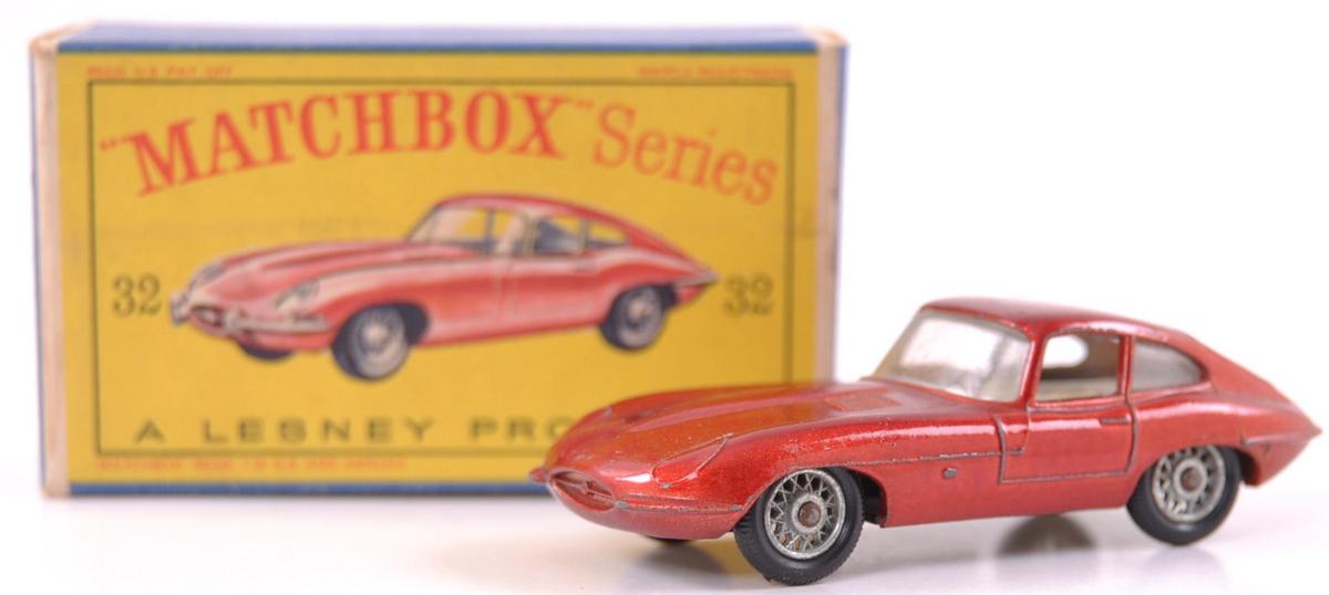 Matchbox No. 32 Jaguar 'E' Type Die-Cast Car with Original Box