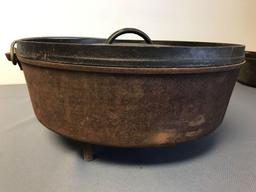 Vintage Lodge Camp Cast Iron Dutch Oven