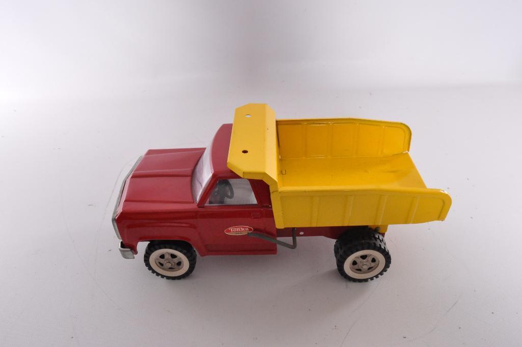 Tonka Toys Pressed Steel Dump Truck