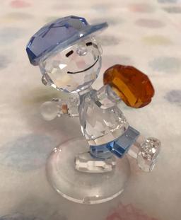 Crystal World Peanuts Charlie Brown Wind Up