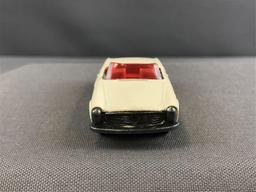 Matchbox Superfast No. 27 Mercedes Benz 230 SL die cast vehicle with Original Box