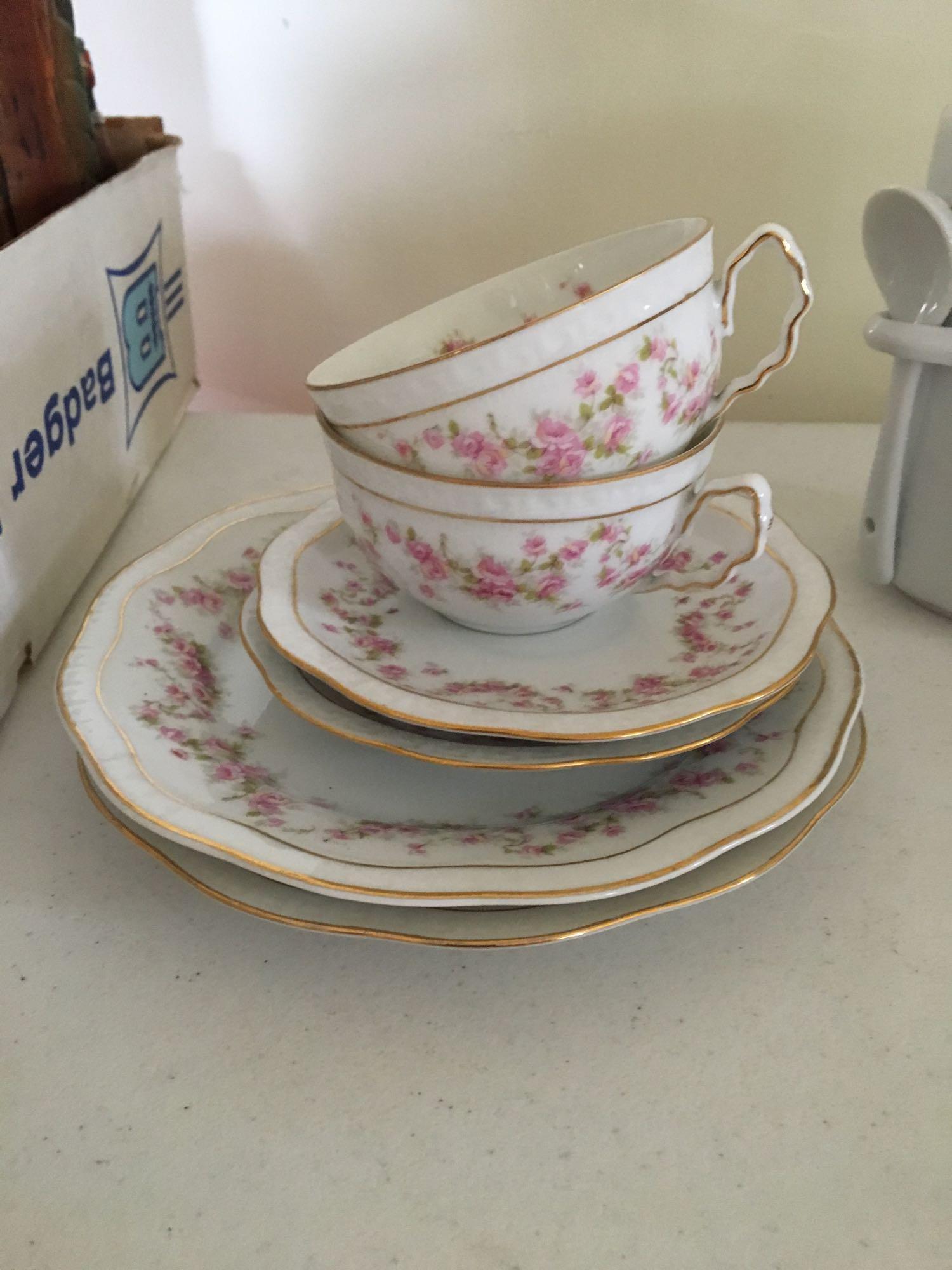 Group of vintage dishes and more