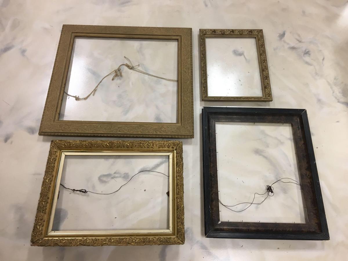 Group of 4 Vintage Frames