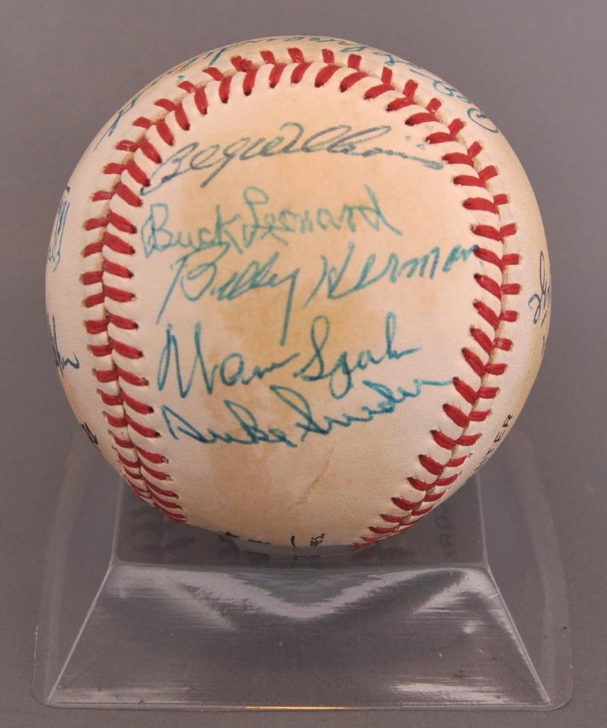 Hall of Famer Signed Baseball with 17 Signatures