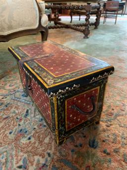 Chest with painted floral design