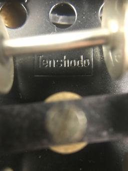 HO Brass Tenshodo engine, tender and display