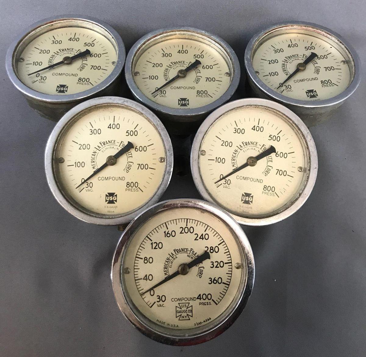 Group of 6 vintage gauges