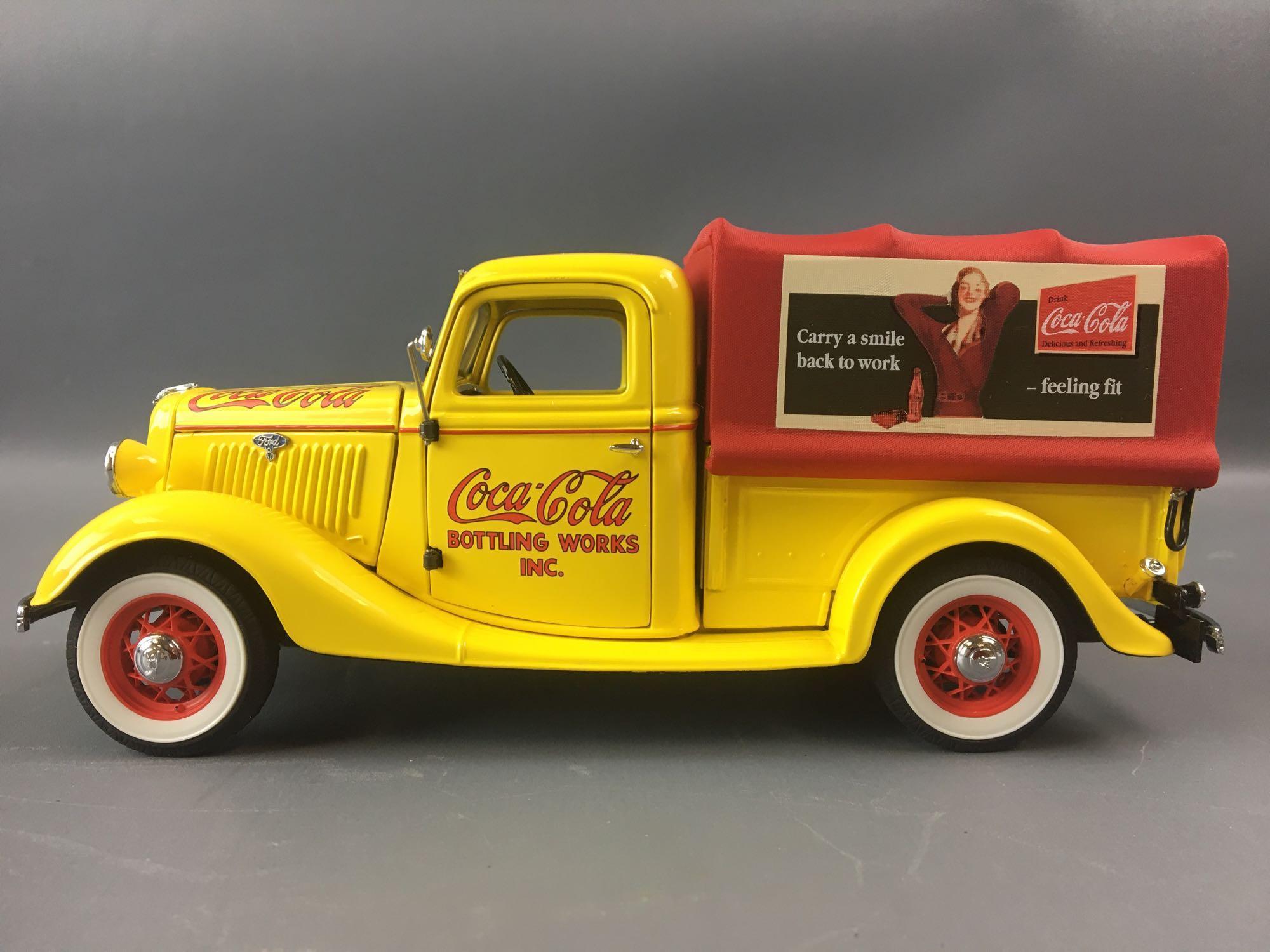 Danbury Mint 1935 Coca-Cola Die-cast 50-830 Half-Ton Delivery Truck