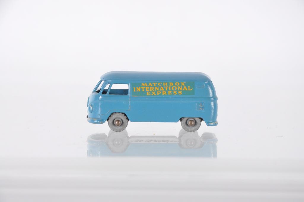 Matchbox No. 34 Volkswagen Microvan Die-Cast Vehicle with Original Box