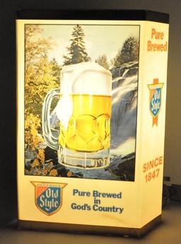 Vintage Heilman's Old Style Light Up Advertising Beer Sign
