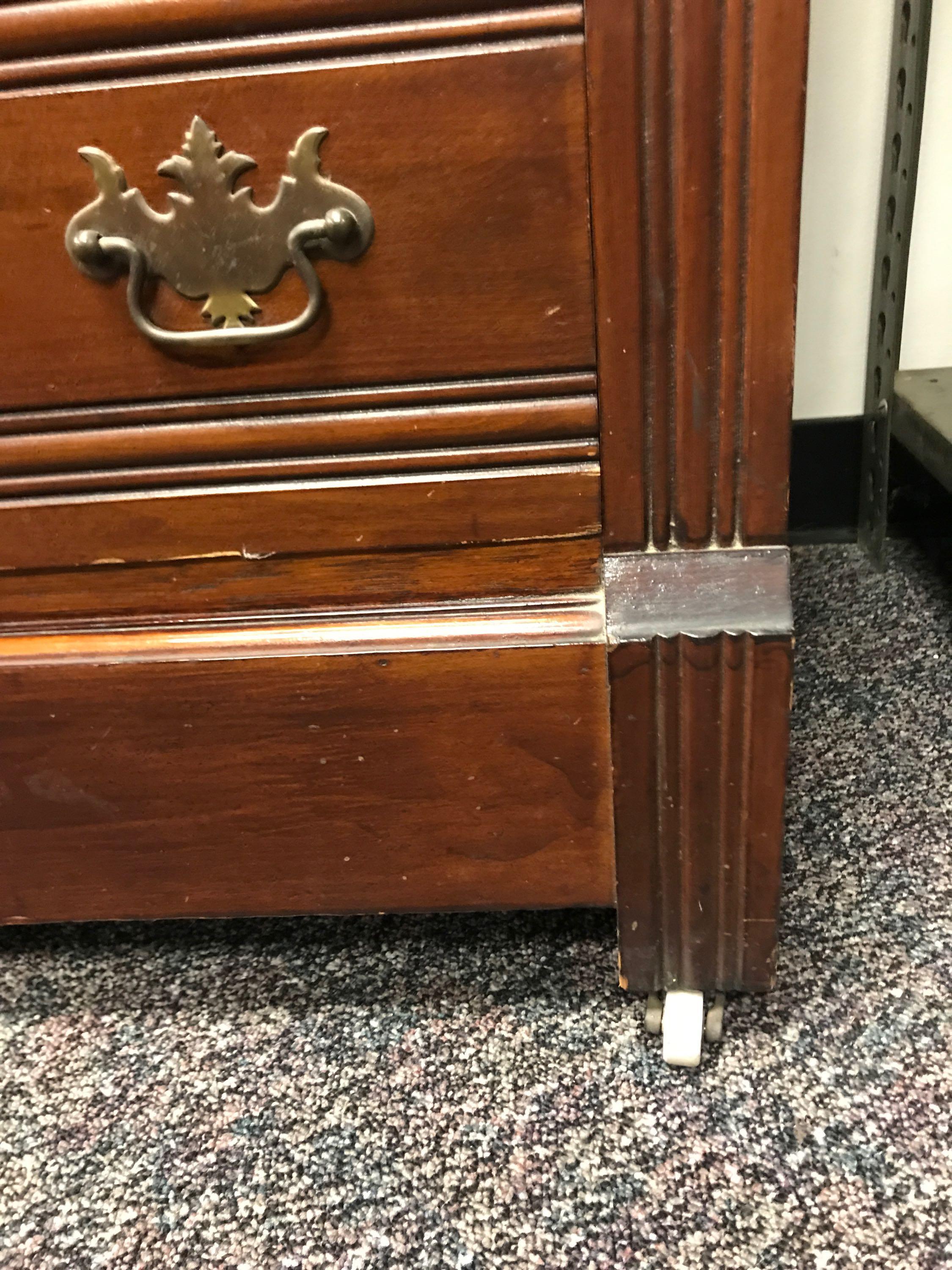 Antique 5 Drawer Dresser