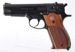 Smith and Wesson Model 39-2 9mm Semi Auto Pistol with Original Box
