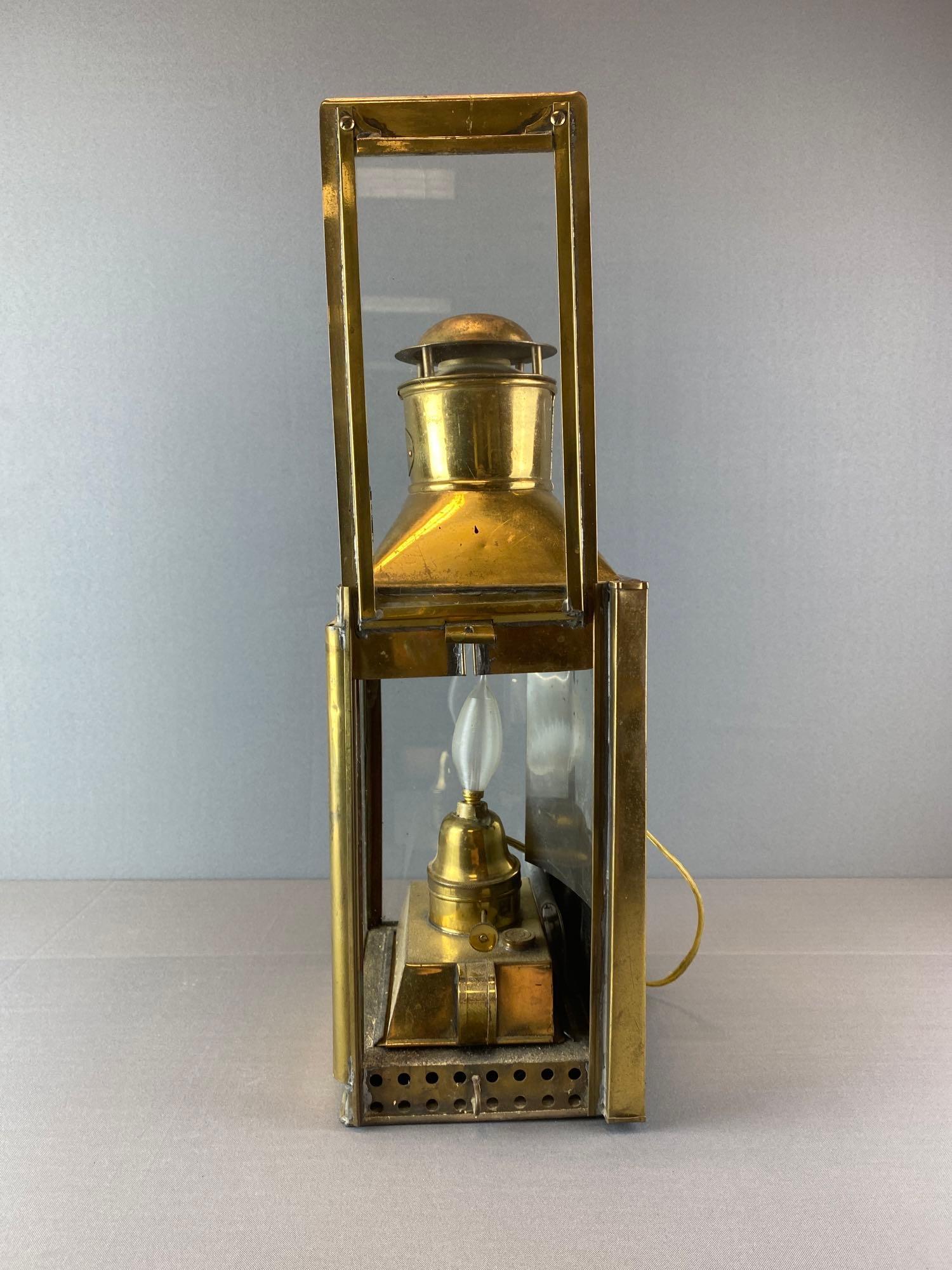 C. Harvie & Co. Limited Ship Cabin Oil Lantern