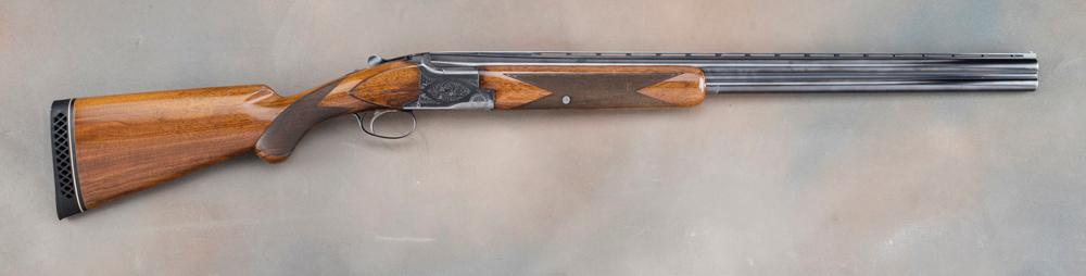 Belgium Browning, Grade 1 Super Posed, 12 gauge Shotgun, SN 8495358, 28" ribbed barrel, blue finish