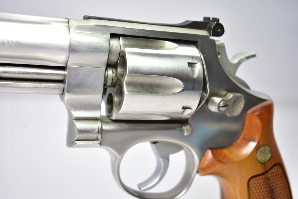 1985 Smith & Wesson, Model 624, 44 SPL cal., Revolver