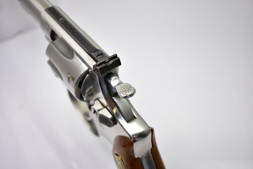 1982 Smith & Wesson, Model 63, 22 LR cal., Revolver