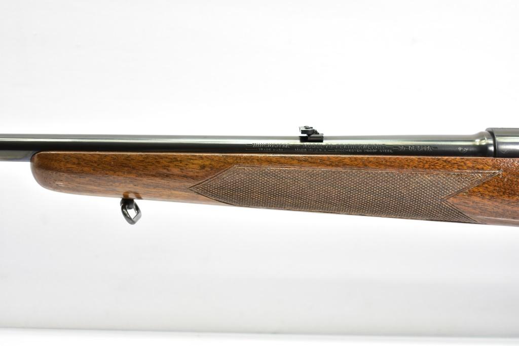 1960 Winchester, Model 70 "Featherweight" (Pre-64), 30-06 Sprg. Cal., Bolt-Action, SN - 486466