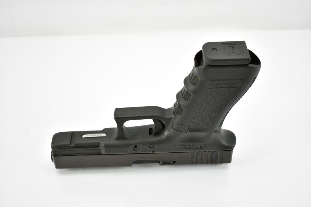 Glock, G22, 40 S&W Cal., Semi-Auto, W/ Hardcase & Accessories, SN - FMG652