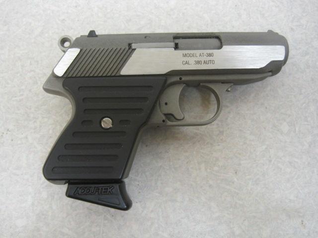 Accu-tek mod. AT-380 380 Auto cal semi auto pistol ser # 006901