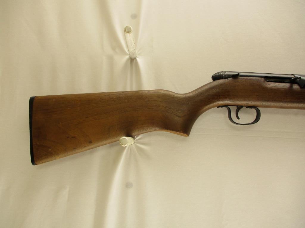 Remington mod. 550-26 Gallery Special 22 Short cal semi auto rifle ser # N/