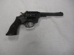 Hi Standard mod R-101 22 cal 9-shot revolver
