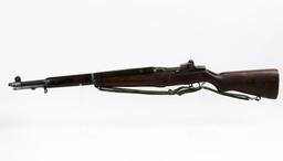 Winchester mod M-1 Garand 30 cal semi-auto rifle w/sling  ser# 1280205