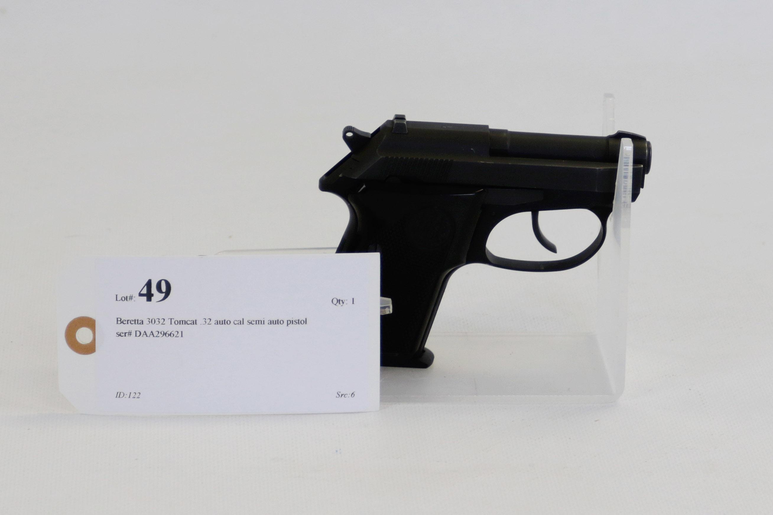 Beretta 3032 Tomcat .32 auto cal semi auto pistol