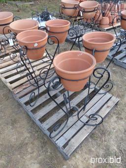 4 STANDS & POTS