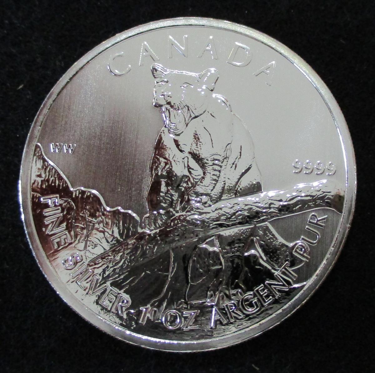 2012 Canada Cougar Wildlife Series $5 1 troy Oz. .999 Fine Silver Coin