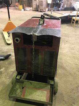 Lincoln DC-400 Stick Welder w/Multi-Process Switch