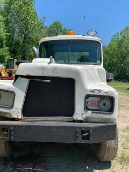 1986 Mack Tantum Roll Back