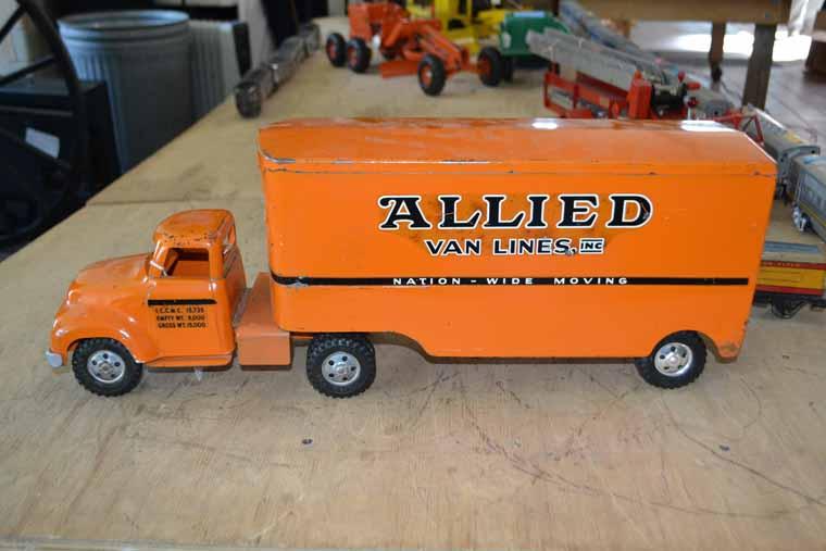 Allied Van Lines Tractor Trailer by Tonka