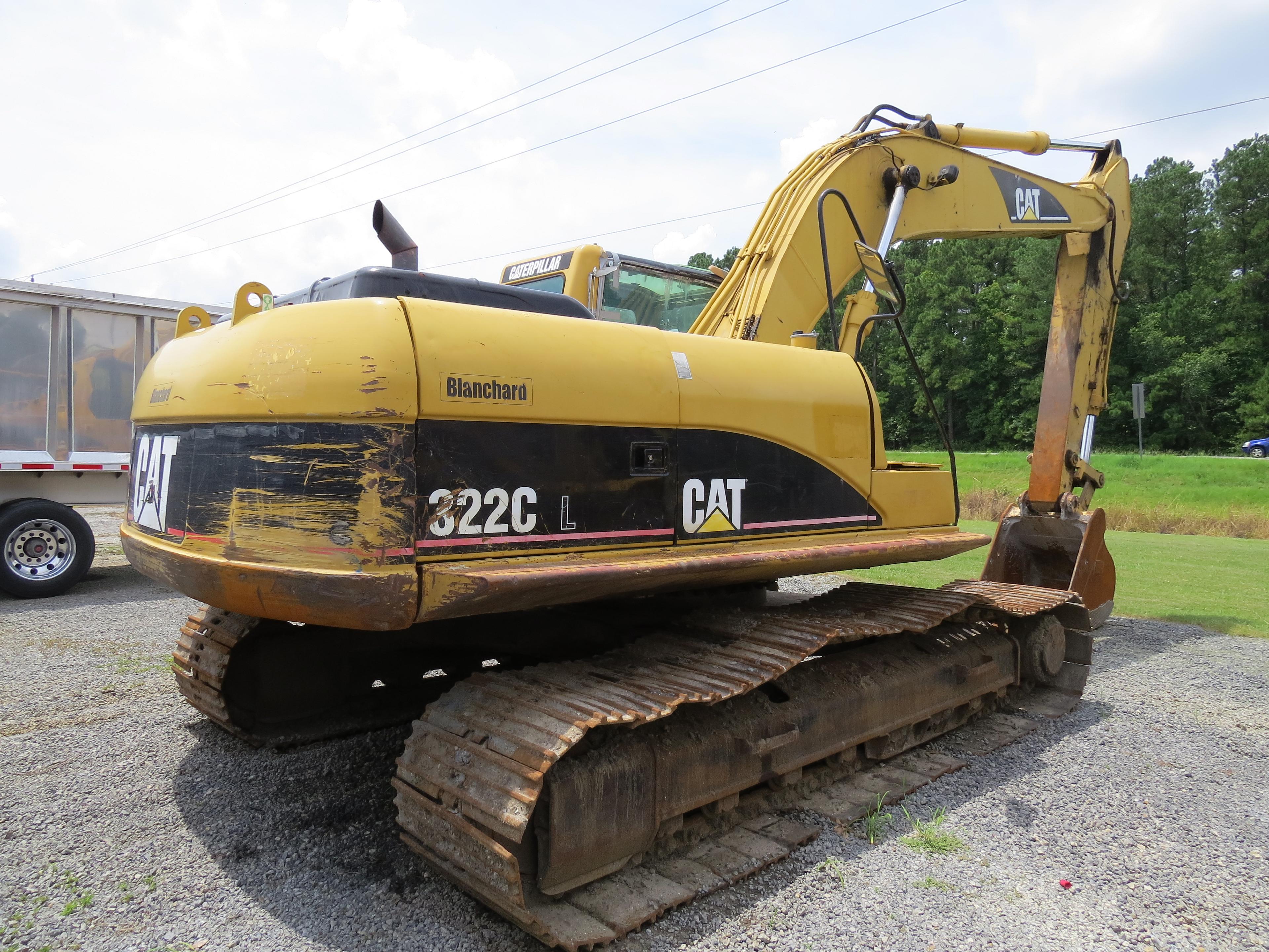 CAT 322C Excavator with 32'' Tracks & 35'' Bucket VIN/SN:CAT0322CCHEK01282