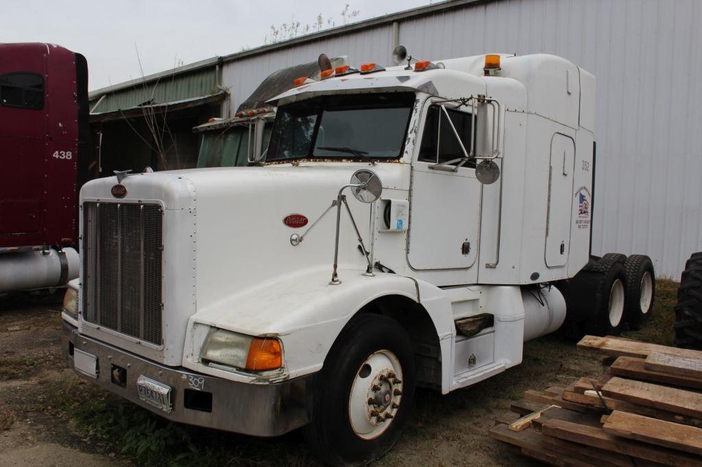 1996 Peterbilt 377 VIN: 1XPCD68X0TN413855  Vin # 1XPCD68X0TN413855