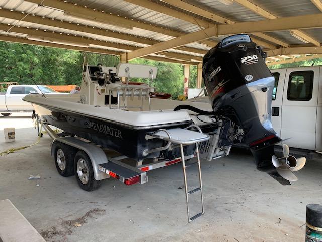 "2011 Shearwater Boat w/Yamaha VMAX 250