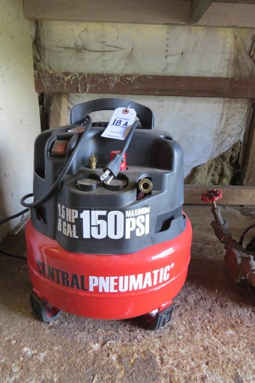 Central Pneumatic Air Compressor 6 Gal  1.5HP