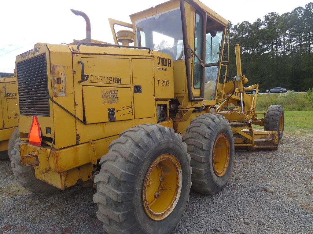 Champion 710A Series 3 Motorgrader