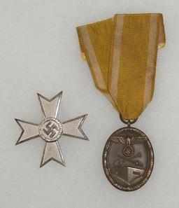 WWII German War Merit Cross w/o Swords/West Wall Medal