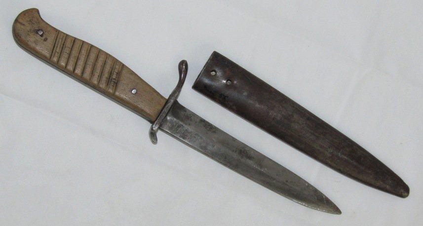 WW2 German Fighting/Boot Knife With Mountain Troops Edelweiss Insignia