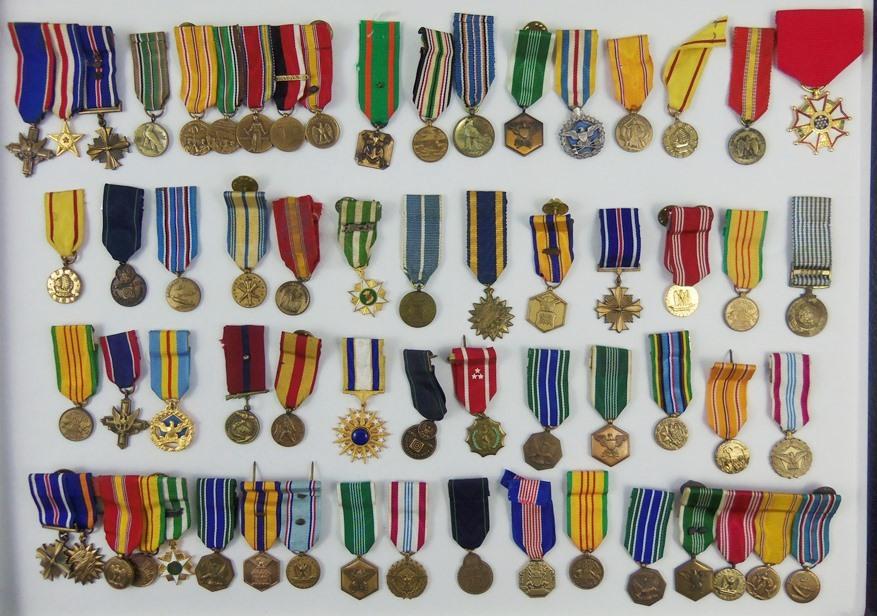 62pcs-Misc U.S. WW2-Vietnam-Later Miniature Formal Dress Medals