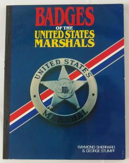 5 pcs. WWII and Later US Insignia/Badges Reference Books