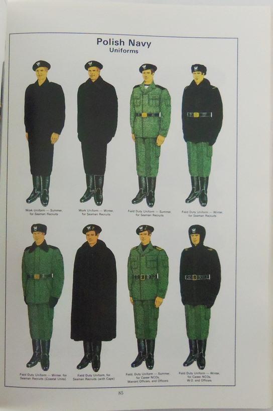4pcs-WW2 Related Uniforms And Insignia Reference Books