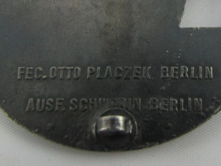 Kreigsmarine Blockade Runner Badge-Otto Plazcek/Schwerin Berlin Maker