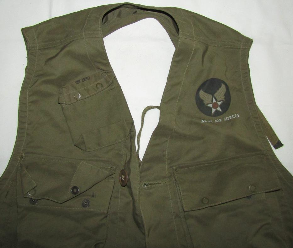 4pcs WW2 US Army Air Corp Survival Vest (C-1) Mae West Vest-Survival Hat-Fishing Net