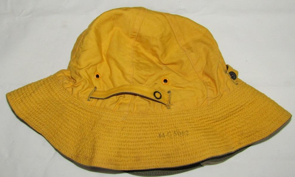 4pcs WW2 US Army Air Corp Survival Vest (C-1) Mae West Vest-Survival Hat-Fishing Net