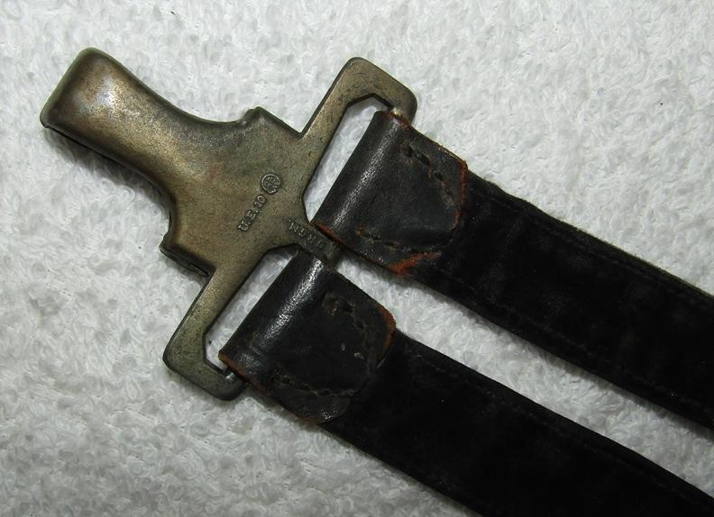 Luftwaffe Officer's (General?) 2nd Model Dagger Hangers-Deluxe Style-Scarce Markings