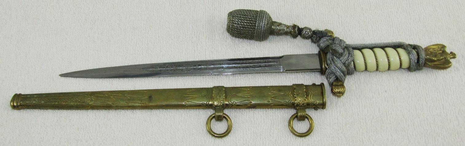 Eickhorn Kriegsmarine Officer's Dagger With Lightning Bolt Scabbard-Portapee In Correct Tie