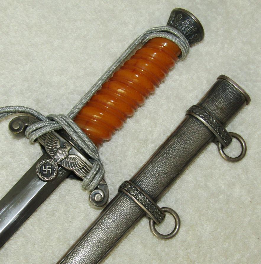 Wehrmacht Officer's Dagger With Scabbard/Portapee-Rare "Glass" Grip-Eickhorn